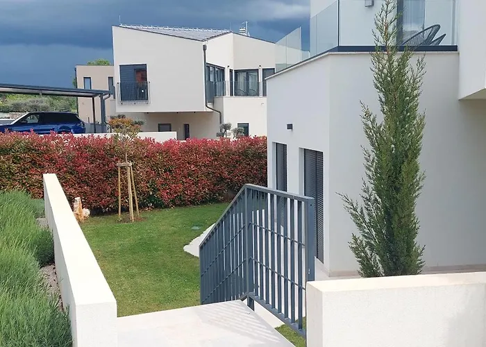 Marko Aurelia * Tar-Vabriga