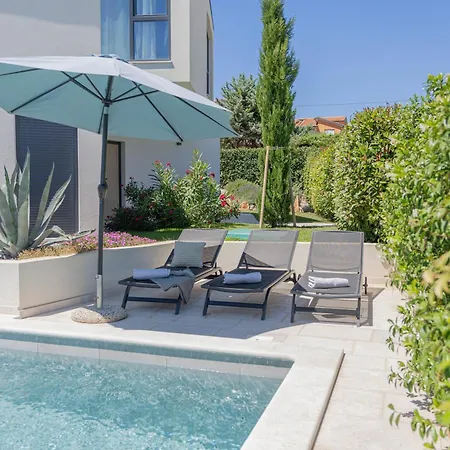 Marko Aurelia Villa *