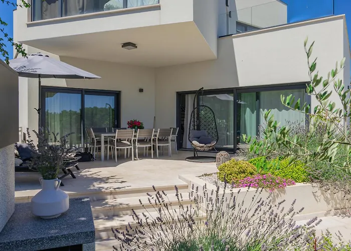 Villa Marko Aurelia *